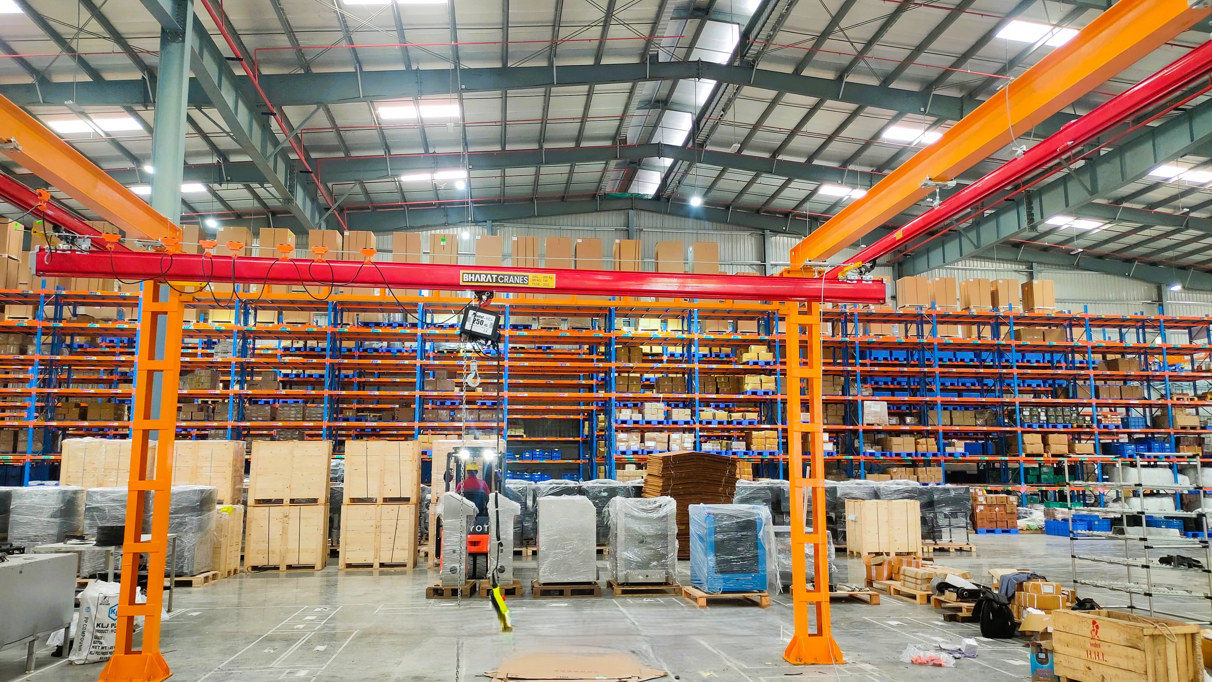 Single girder EOT Crane