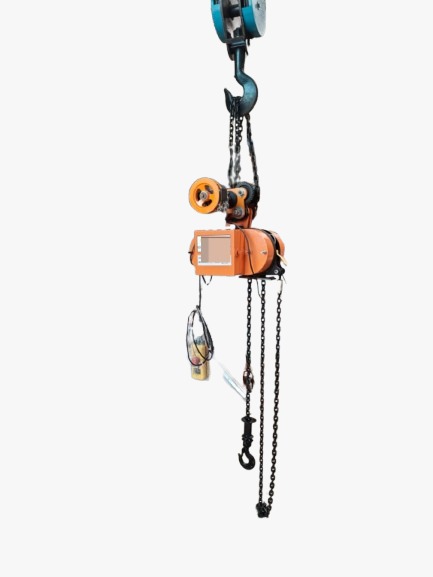 Heavy duty electric hoist from Pune manufacturer